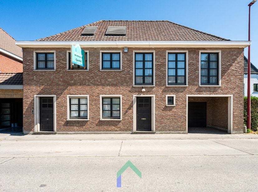 Virtuele rondleiding &amp; inschatting van de renovatiekost beschikbaar op aanvraag<br />
<br />
Algemeen<br />
Op zoek naar een eigendom waar ruimte en m