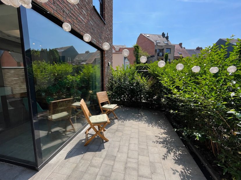 <br />
Soms hebt u geen woning voor jaren nodig, maar gewoon de juiste woning op het juiste moment.<br />
<br />
Vanaf 1 augustus is dit recente en en