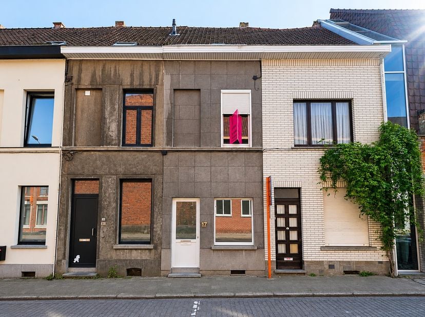 Huis te koop in Proosdijstraat 17,
                    8500 Kortrijk