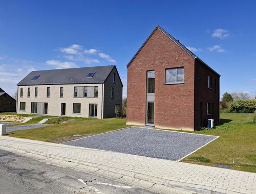                                        Woning te koop in Vedrin, € 480.000
