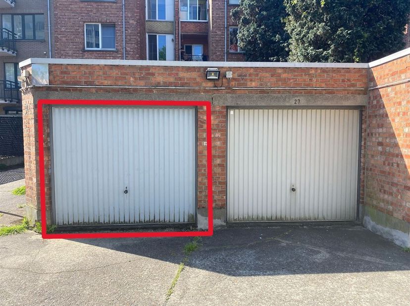Garagebox te huur<br />
Ruime en vlot toegankelijke garagebox gelegen op een centrale locatie aan de Boterlaarbaan in Deurne. Ideaal voor het veilig s