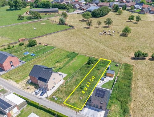                                         Terrain à bâtir à vendre à Neufmaison, € 59.950
