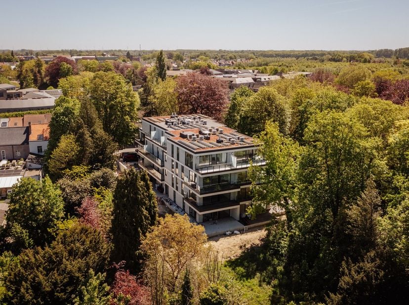 Appartement te koop in Tieltsesteenweg 36 bus b0203,
                    9900 Eeklo