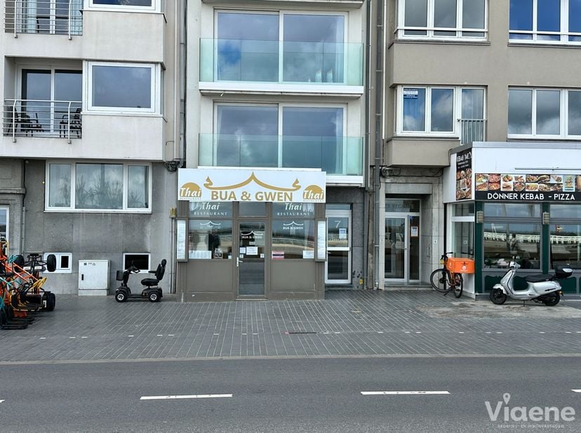 Bedrijfsvastgoed te koop in Albert I-Promenade 7,
                    8400 Oostende