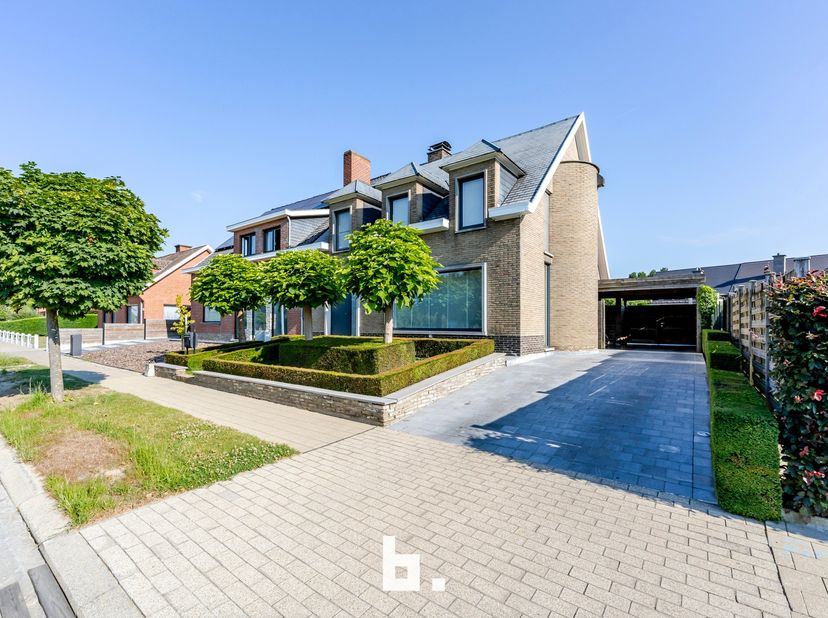 Maison à vendre
                    à 8530 Harelbeke