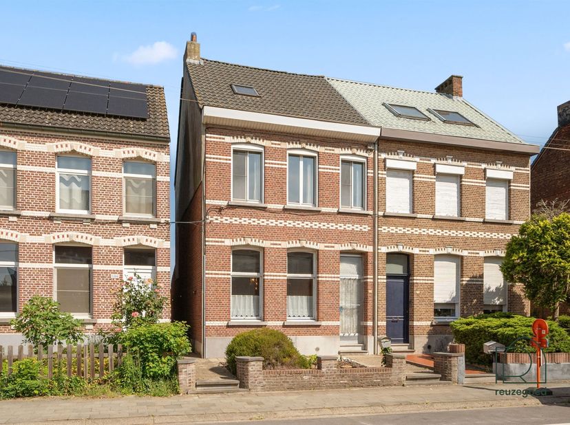 Huis te koop in Stationsstraat 184,
                    2590 Berlaar