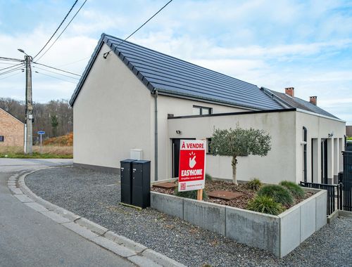                                         Woning te koop in Jemeppe-sur-Sambre, € 340.000
