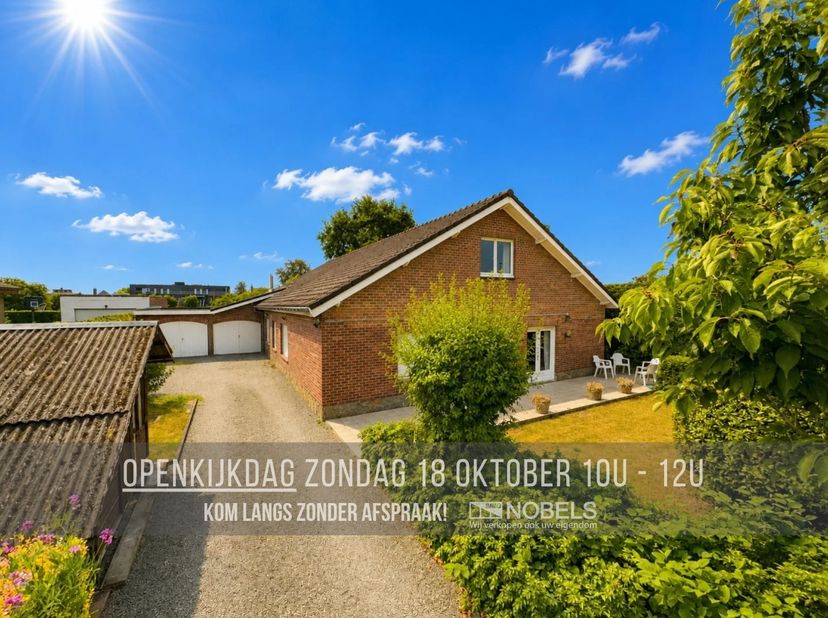 Huis te koop in ,
                    9800 Deinze