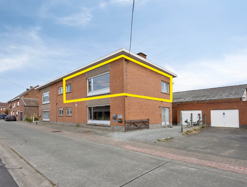                                         Appartement à vendre à Moerbeke, € 175.000
