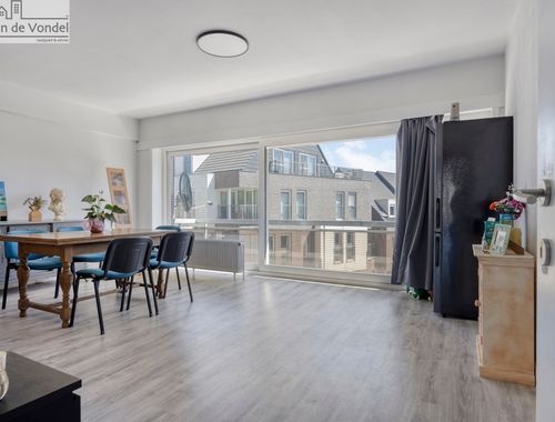                                         Appartement à vendre à Erembodegem, € 219.000
