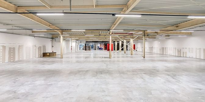 Bien professionnel à louer à Marktstraat 8, 8870 Izegem