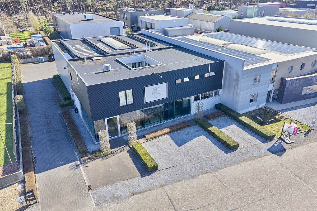 Bedrijfsgebouw te koop