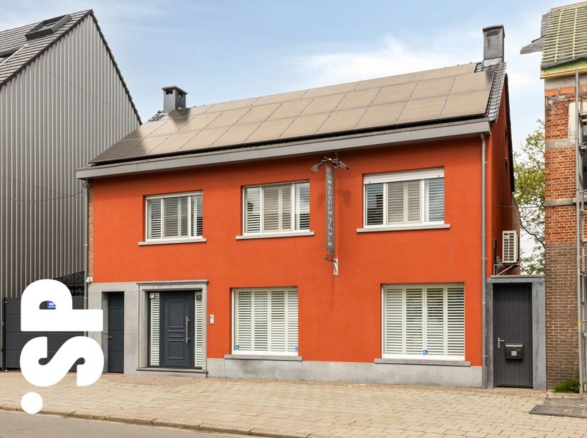 Huis te koop in Elsum 83,
                    2440 Geel