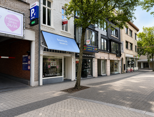                                         Handelszaak te huur in Turnhout, € 2.000
