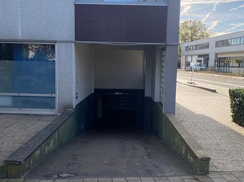 Garage à vendre
                    à 2140 Borgerhout