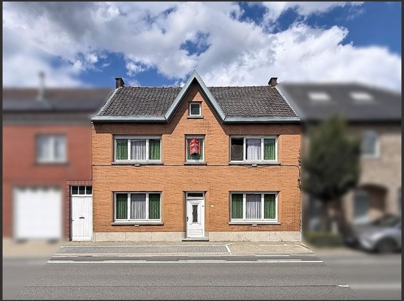 Huis te koop in Provincieweg 396,
                    9550 Hillegem