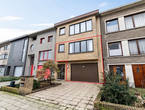                                         Appartement à vendre à Deurne, € 315.000
