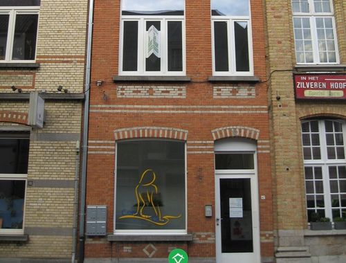                                         Handelszaak te huur in Ieper, € 635
