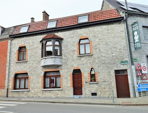                                         Appartement à louer à Bioul, € 690
