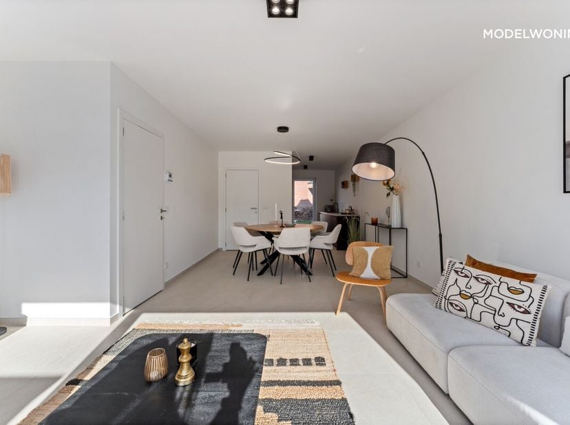 [[ DIT PAND NEEMT DEEL AAN DE ERA OPEN HUIZEN DAG OP 19/9 VAN 13:00 TOT 14:00 ]] Ben je op zoek naar energiezuinige nieuwbouwwoning centraal gelegen i