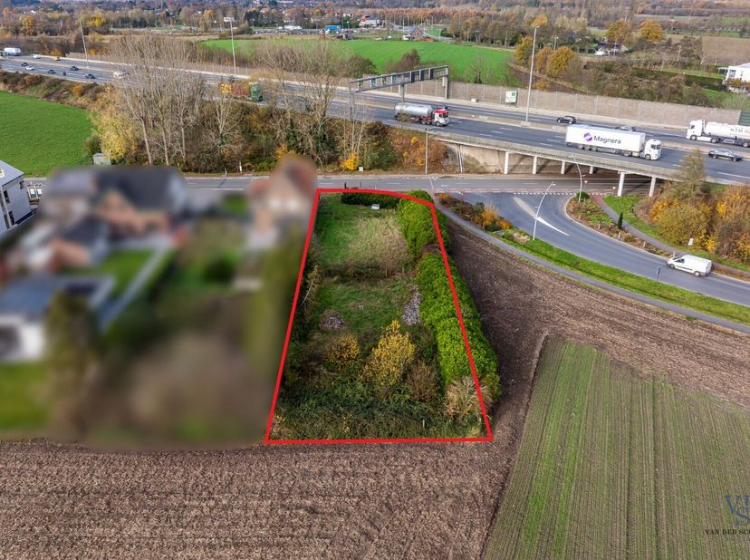 Terrain à vendre
                    à 9840 Zevergem