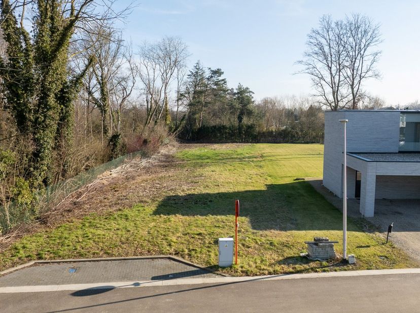 Goed gelegen bouwgrond in Hasselt met een oppervlakte van 1313m².<br />
Geschikt voor het oprichten van een open bebouwing voor ééngezinswoning met ma