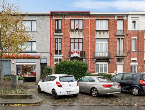                                         Maison unifamiliale à vendre à Deurne, € 319.000
