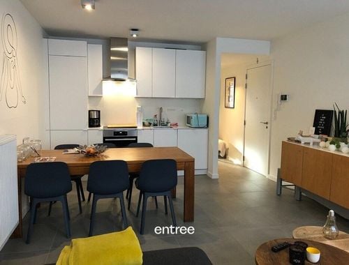                                         Appartement te huur in Lokeren, € 775
