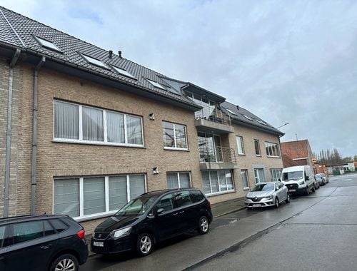                                         Appartement à louer à Langemark, € 750
