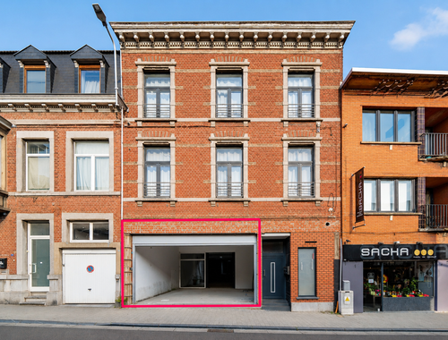                                         Handelspand te koop in Herstal, € 325.000
