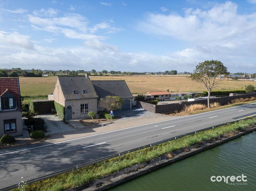 Maison à vendre
                    à 8432 Leffinge