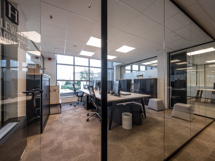 Bien professionnel à louer
                    à 2300 Turnhout