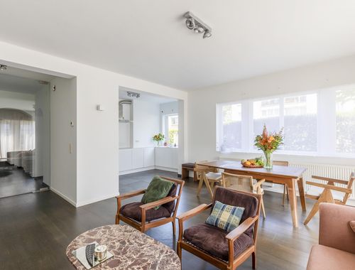                                         Appartement te koop in Sint-Amandsberg, € 425.000
