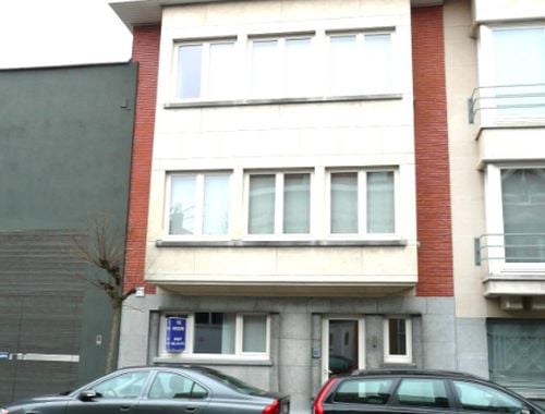                                         Appartement te huur in Kortrijk, € 700
