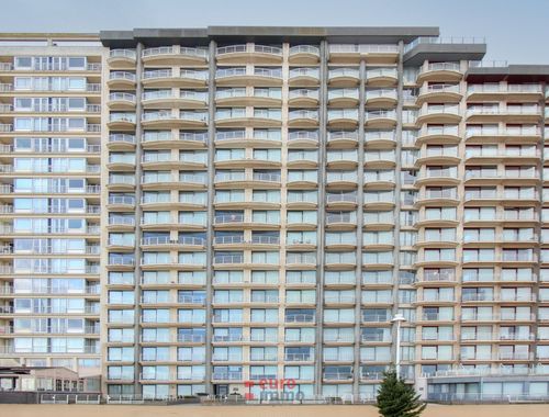                                         Studio avec coin lit à louer à Nieuwpoort, € 900
