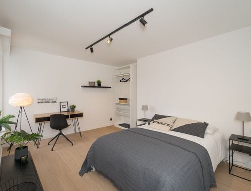                                         Studio à louer à Gent, € 680
