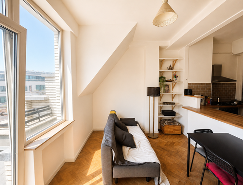                                         Appartement te koop in Brussel, € 209.000
