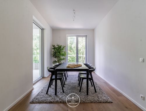                                         App. rez-de-chaussée à vendre à Sint-Denijs-Westrem, € 327.500

