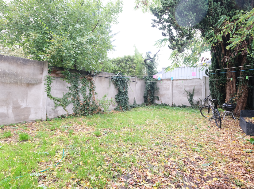 BERCHEM-SAINTE-AGATHE - REF : 7625377 - A proximité de toutes les facilités et dans un petit immeuble sans charge, nous vous proposons ce bel appartem