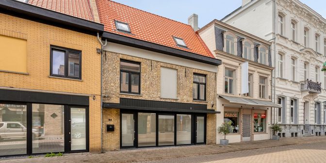 Bedrijfsvastgoed te koop in Zuidstraat 25, 8630 Veurne