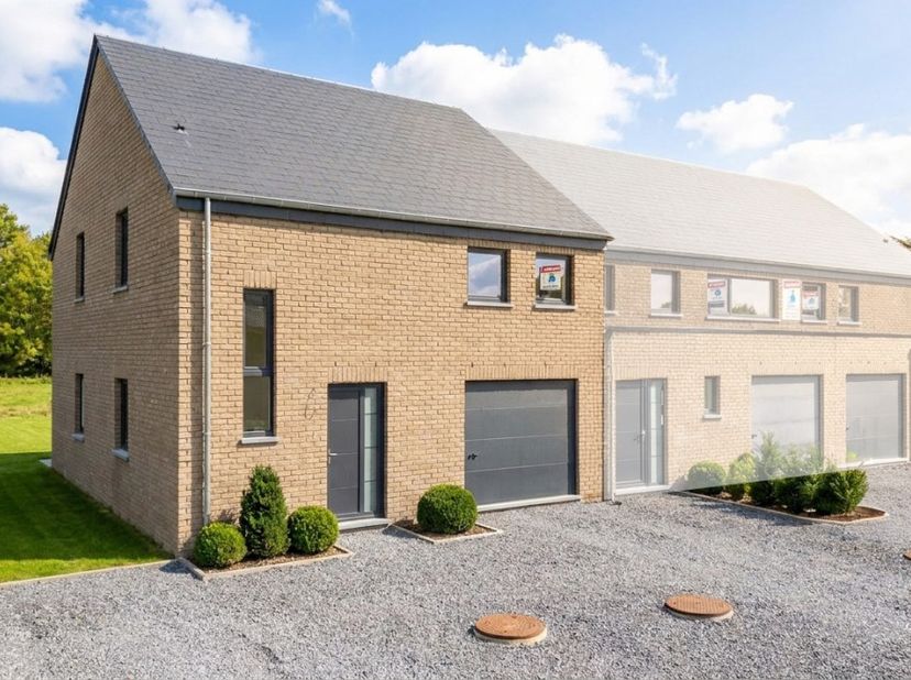 Maison à vendre à Rue d'Envoz 10 A,
                    4218 Couthuin