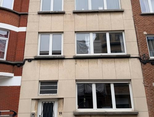                                         Appartement te koop in Ukkel, € 225.000
