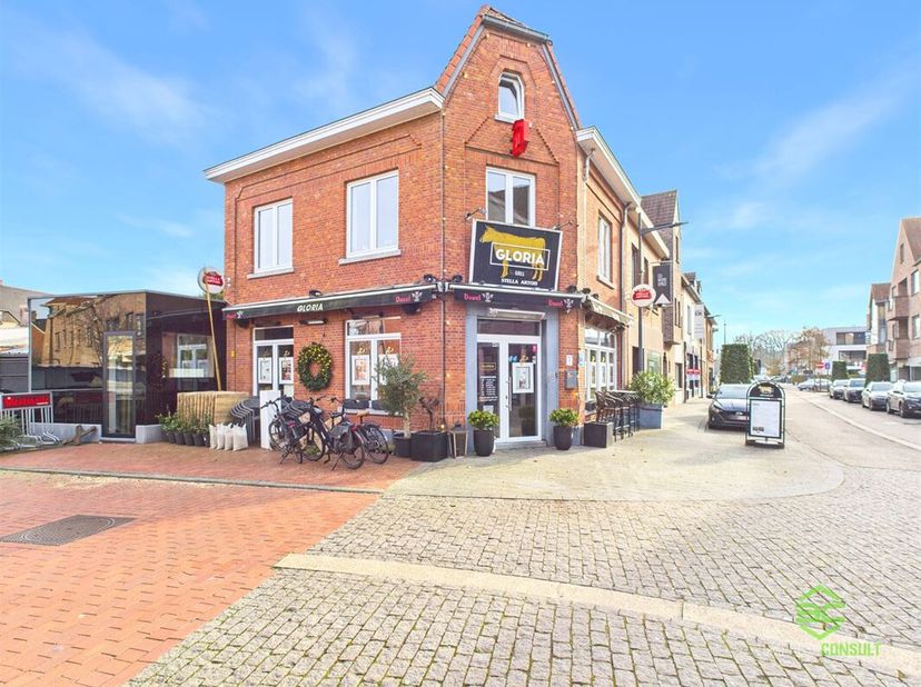 + Als u op onze eigen website (www.empresaconsult.be) naar deze woning doorklikt, vindt u alle info! +<br />
Pal in het centrum van Herk-de-Stad vinde