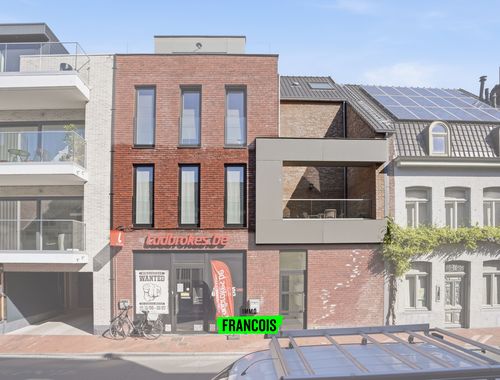                                        Appartement te koop in Poperinge, € 220.000
