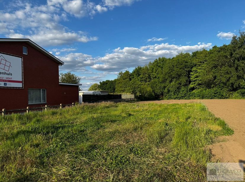 Terrain à vendre à Olenseweg 312,
                    2260 Westerlo