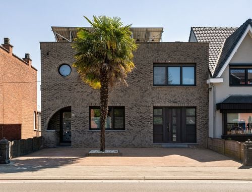                                         Woning te koop in Koningshooikt, € 595.000
