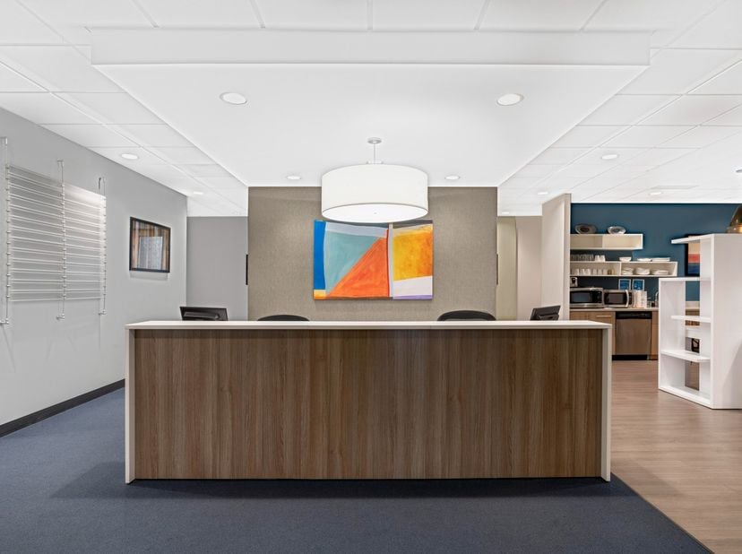 Flexibele werkplek-membership in Regus Klaverbladstraat 11<br />
<br />
Alle prijzen zijn vanaf-prijzen en kunnen worden gewijzigd, afhankelijk van de
