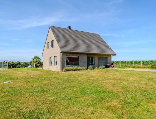                                         Villa te koop in Bassevelde, € 730.000
