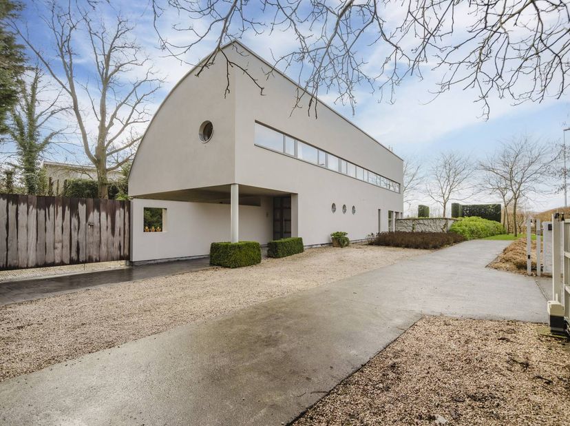Huis te huur in President Kennedylaan 11,
                    8500 Kortrijk