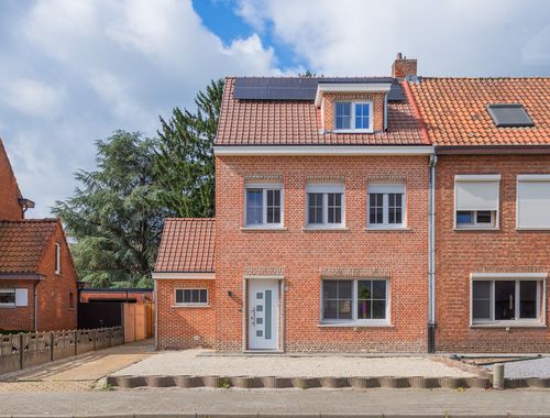                                         Eengezinswoning te koop in Geel, € 469.000
